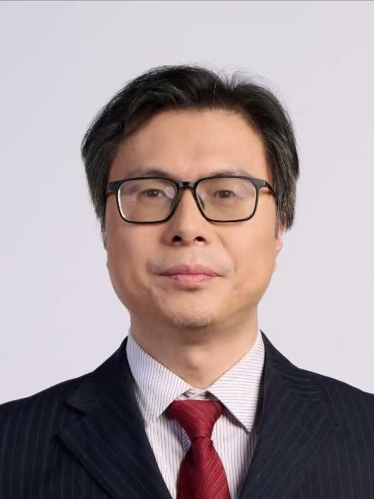 章老师照片.jpg